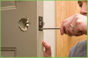 Windsor Forest GA Locksmith Store Windsor Forest, GA 912-342-0346 Windsor Forest GA Locksmith Store Windsor Forest, GA 912-342-0346